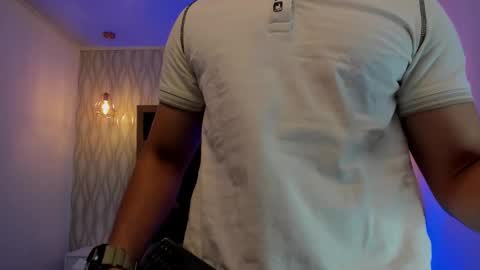 Snapshot of julian_mercier chatting on March 22, 3:04 pm JULIAN online show from March 22, 3:04 pm