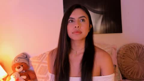 Juliana online show from March 27, 1:55 am