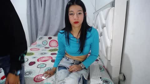 Juliana online show from December 14, 12:11 am