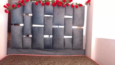 Snapshot of julianacarter chatting on October 7, 5:54 pm JulianaCarter online show from October 7, 5:54 pm