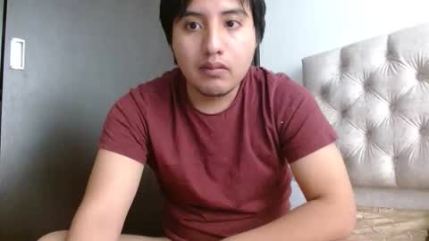 Julian online show from May 17, 9:00 pm