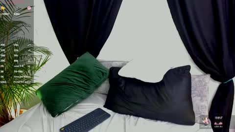 juli online show from May 14, 2:51 am