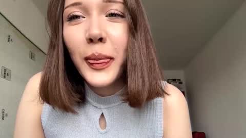 Kira online show from March 21, 8:30 am