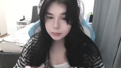 MIa online show from June 2, 10:06 am