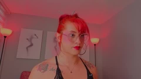 Juliana online show from March 23, 4:44 pm