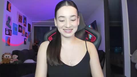 Jeimy Help me to reach 100 thumbs up online show from March 19, 12:58 am