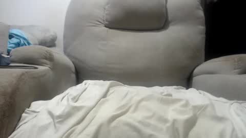 Snapshot of julie_bunny chatting on March 28, 10:59 am Julie bunny online show from March 28, 10:59 am