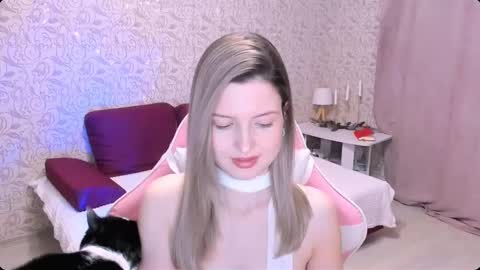 Snapshot of julie_flores chatting on December 23, 4:17 pm Julie online show from December 23, 4:17 pm