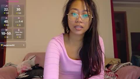 Snapshot of julie_vixen chatting on January 13, 9:31 pm julie_vixen online show from January 13, 9:31 pm