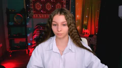 juliedaniel online show from May 11, 2:45 pm