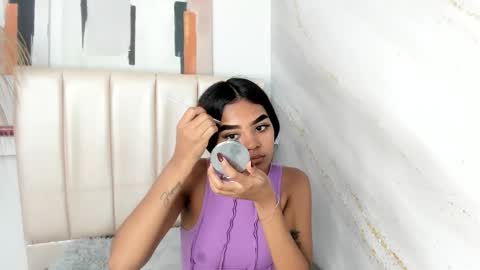 Snapshot of julieta_aguilar chatting on February 12, 7:42 pm Juli online show from February 12, 7:42 pm