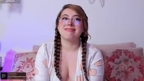 Juli  online show from November 20, 4:23 am