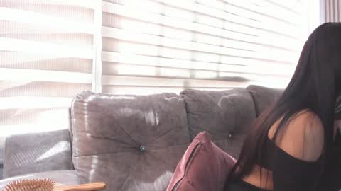 Snapshot of julieta_parker_ chatting on January 11, 5:29 pm Julieta online show from January 11, 5:29 pm