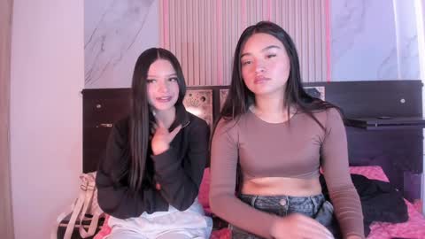 Snapshot of julieta_parker_ chatting on January 29, 1:38 pm Julieta online show from January 29, 1:38 pm