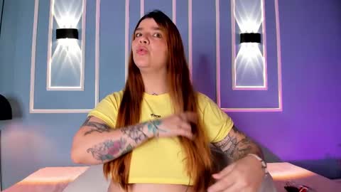 Snapshot of julieta_zc chatting on February 28, 4:02 am Julieta online show from February 28, 4:02 am