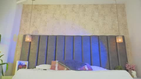 Julieta  online show from December 17, 3:23 am