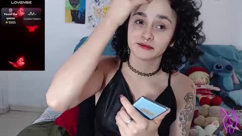 Julieta Jaguar online show from October 11, 3:43 pm