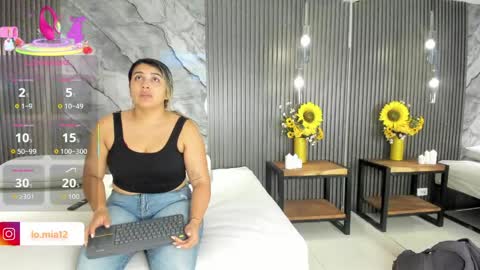 Julietha online show from May 21, 2:07 am