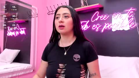   online show from December 14, 3:28 pm