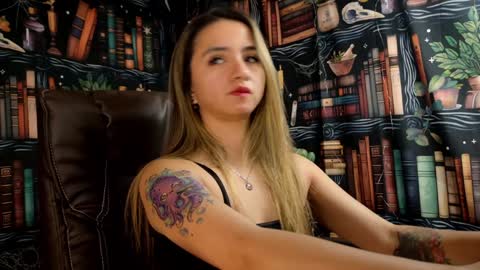 Snapshot of julietta__jackson chatting on January 24, 12:52 am Julietta Jackson online show from January 24, 12:52 am