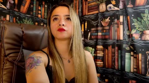 Snapshot of julietta__jackson chatting on January 24, 7:39 pm Julietta Jackson online show from January 24, 7:39 pm
