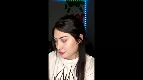 Snapshot of julietta_p chatting on March 22, 11:19 pm julietta_p online show from March 22, 11:19 pm