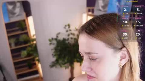 Snapshot of juliettakaniecki chatting on September 26, 3:10 am Mia online show from September 26, 3:10 am