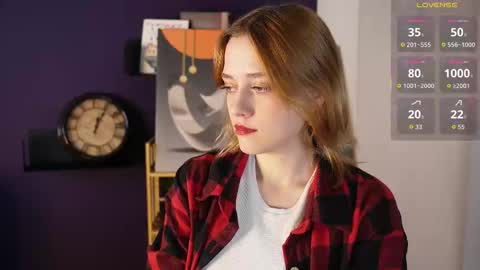 Snapshot of juliettakaniecki chatting on October 8, 3:59 am Mia online show from October 8, 3:59 am