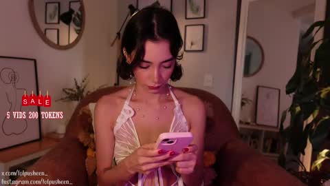 Snapshot of juliette_dee chatting on January 16, 10:02 pm Juliette Dee online show from January 16, 10:02 pm