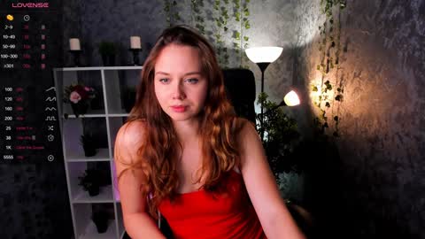 Julie online show from December 14, 1:27 pm