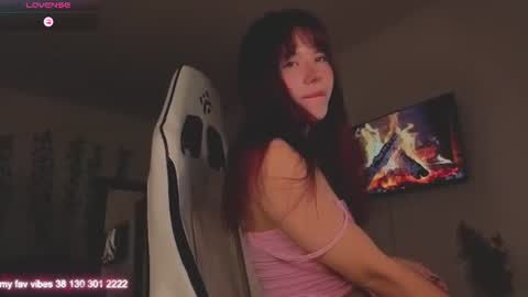 Snapshot of juliette_sunshine chatting on July 1, 9:58 pm juliette_sunshine online show from July 1, 9:58 pm