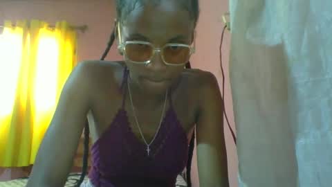 juliexexy online show from January 10, 8:18 am