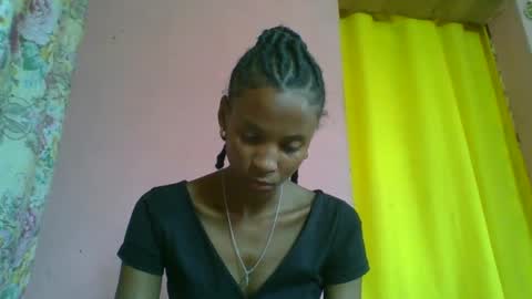 juliexexy online show from January 16, 7:28 am