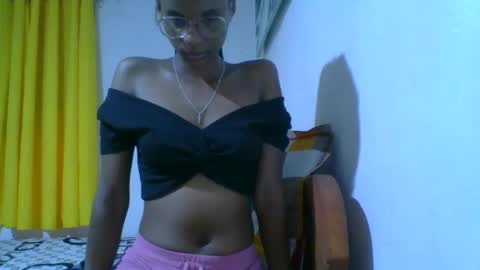 juliexexy online show from February 18, 6:47 pm
