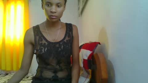juliexexy online show from February 19, 6:55 am