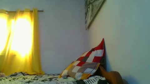 juliexexy online show from February 21, 9:02 am