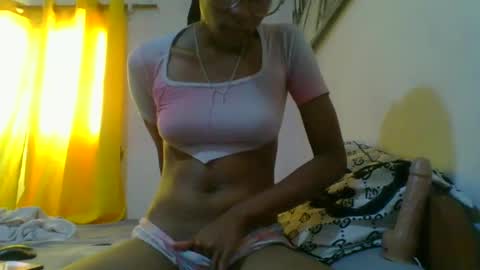 juliexexy online show from March 1, 10:13 am