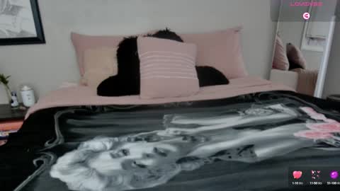 Juli Monroe online show from December 30, 2:42 am