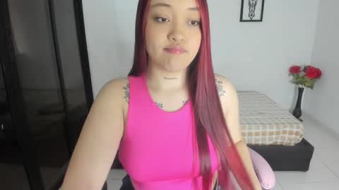 Juline Smith online show from December 5, 10:57 am