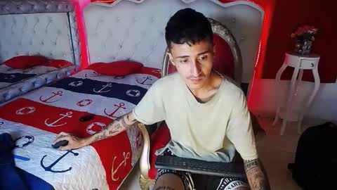 jullian_ricci_ online show from February 12, 12:16 am