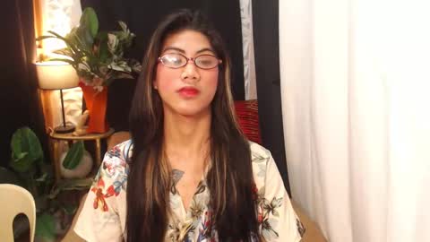 jullimiller online show from January 7, 1:03 pm