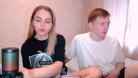 Snapshot of julsweet chatting on May 26, 7:37 am sweet online show from May 26, 7:37 am