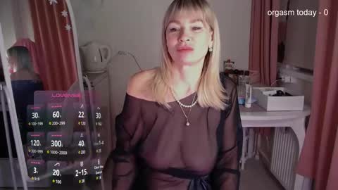 Julia online show from February 3, 5:07 am