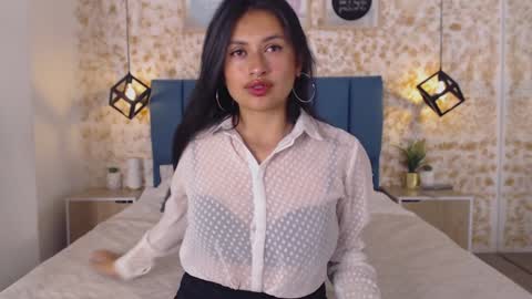 Snapshot of july_gh chatting on December 12, 8:32 pm Julietha online show from December 12, 8:32 pm