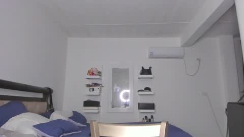 jessica online show from November 16, 6:08 am