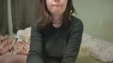 Snapshot of juna_cute chatting on March 5, 2:03 am Juna inclusive online show from March 5, 2:03 am