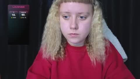 Snapshot of june_shy0 chatting on September 12, 6:46 am June online show from September 12, 6:46 am