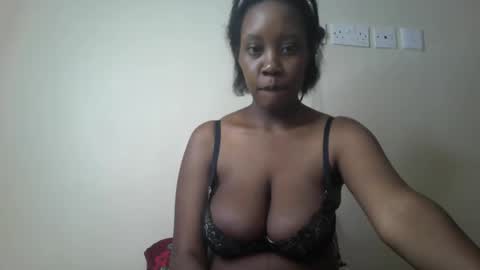 queen online show from February 28, 10:22 pm