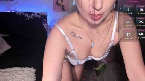 Maria  online show from December 4, 3:59 am