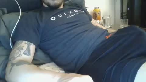 Snapshot of junglemanpat chatting on February 15, 4:09 am junglemanpat online show from February 15, 4:09 am